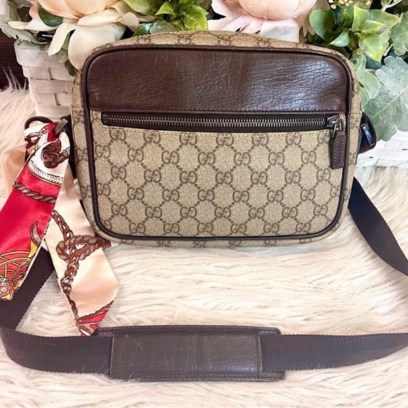 Authentic Gucci Monogram bag - Picture 2 of 8